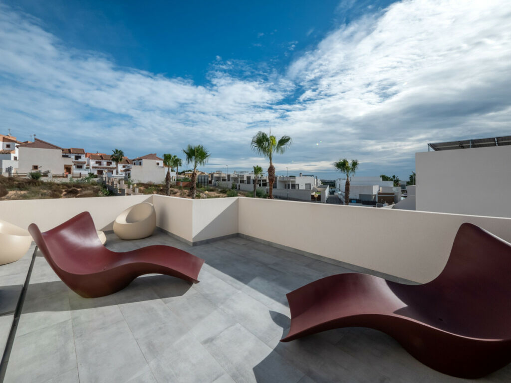 Detached Villa Villamartin Alicante - image 33