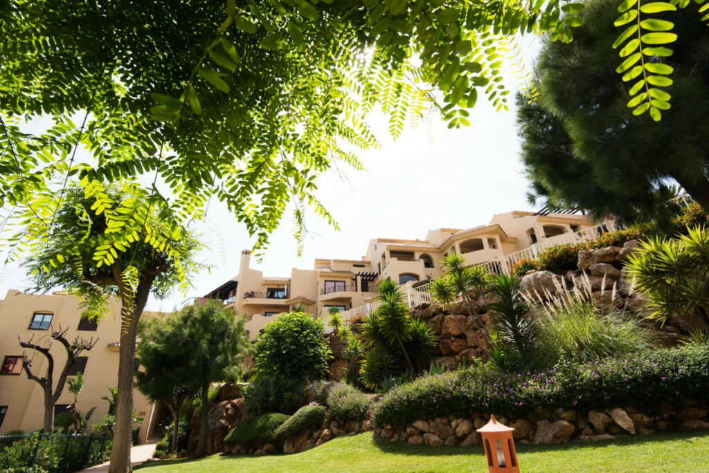 Middle Floor Apartment Benalmadena Málaga - image 34
