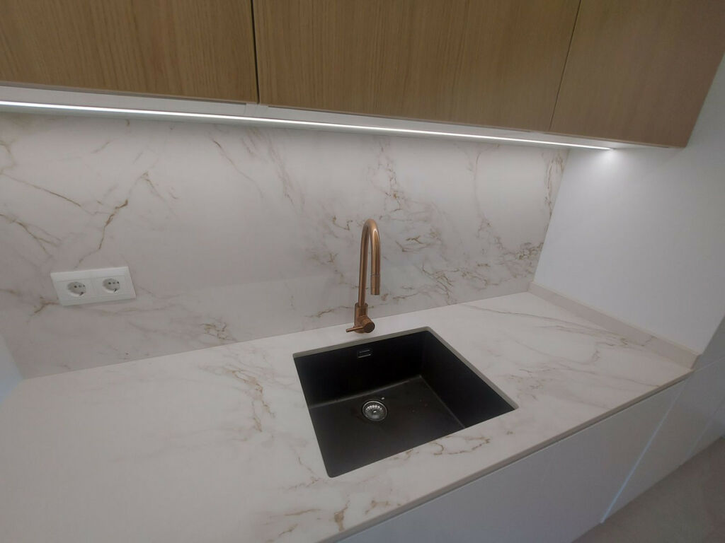 Middle Floor Apartment La Duquesa Málaga - image 35