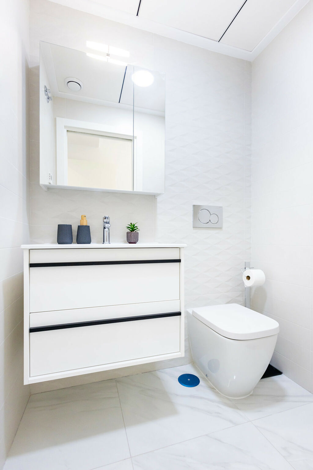 Middle Floor Apartment Jacarilla Alicante - image 35