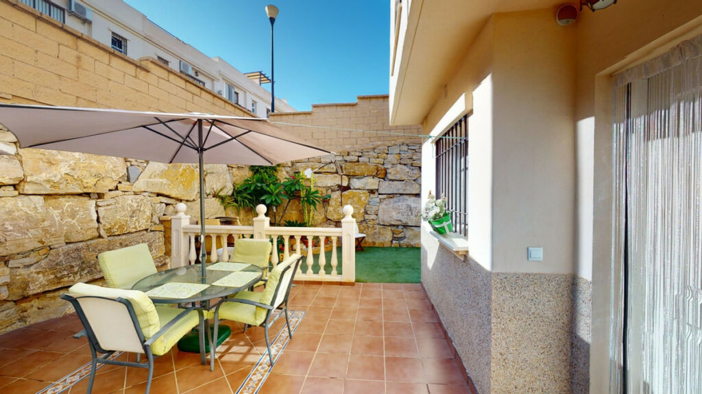 Semi-Detached House Almayate Málaga - image 35