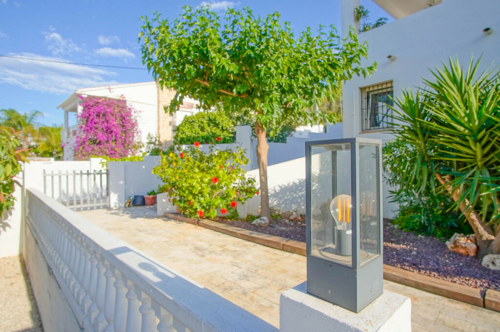 Detached Villa Denia Alicante - image 37