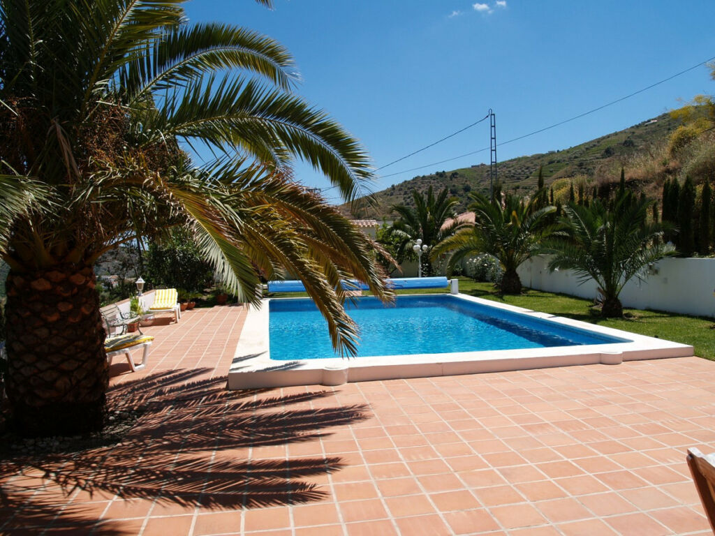 Detached Villa Torrox Málaga - image 18
