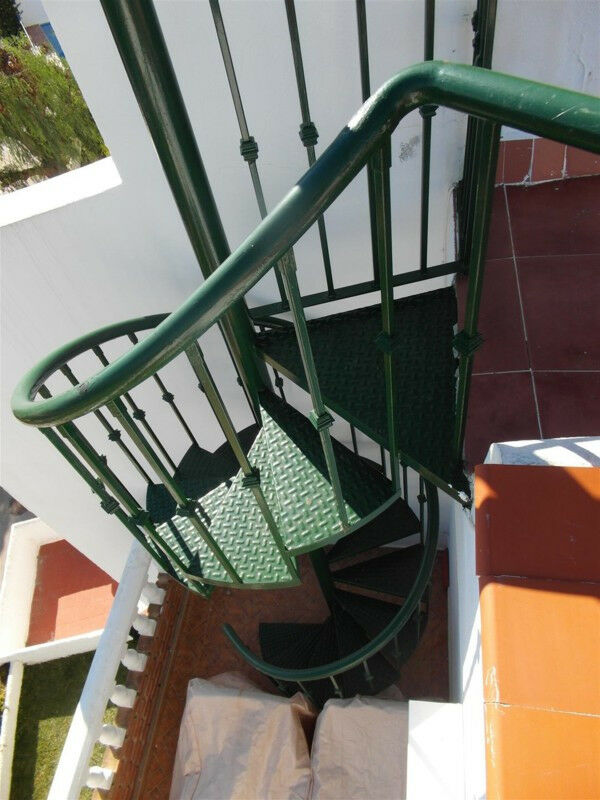 Townhouse Benajarafe Málaga - image 36