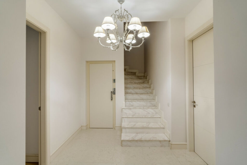 Detached Villa The Golden Mile Málaga - image 36