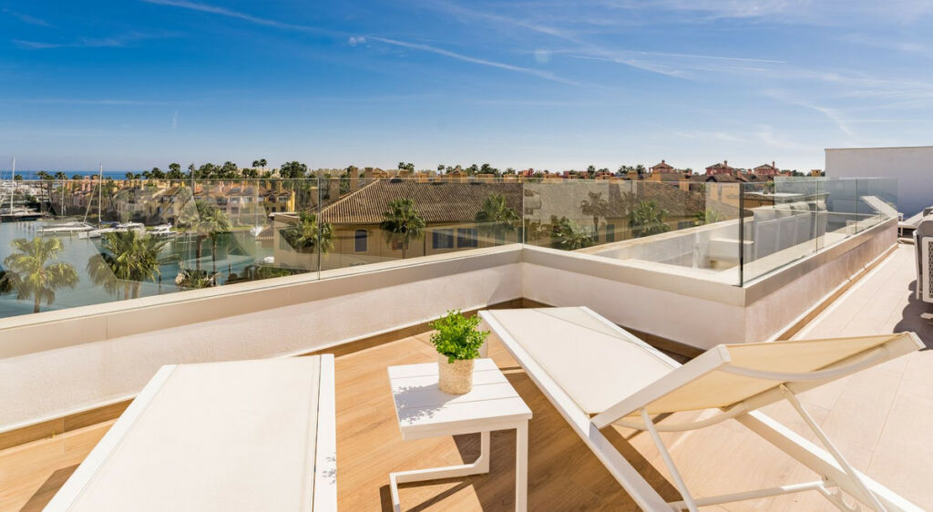Penthouse Sotogrande Cádiz - image 37