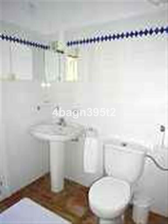 Detached Villa Sedella Málaga - image 37