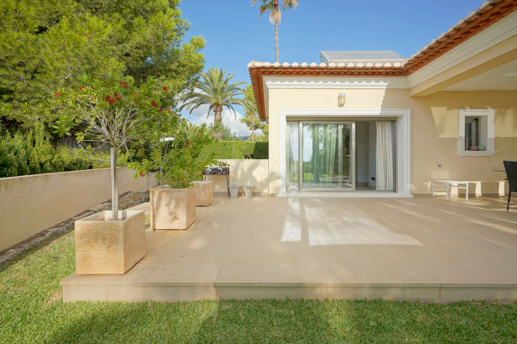 Detached Villa Benissa Alicante - image 37