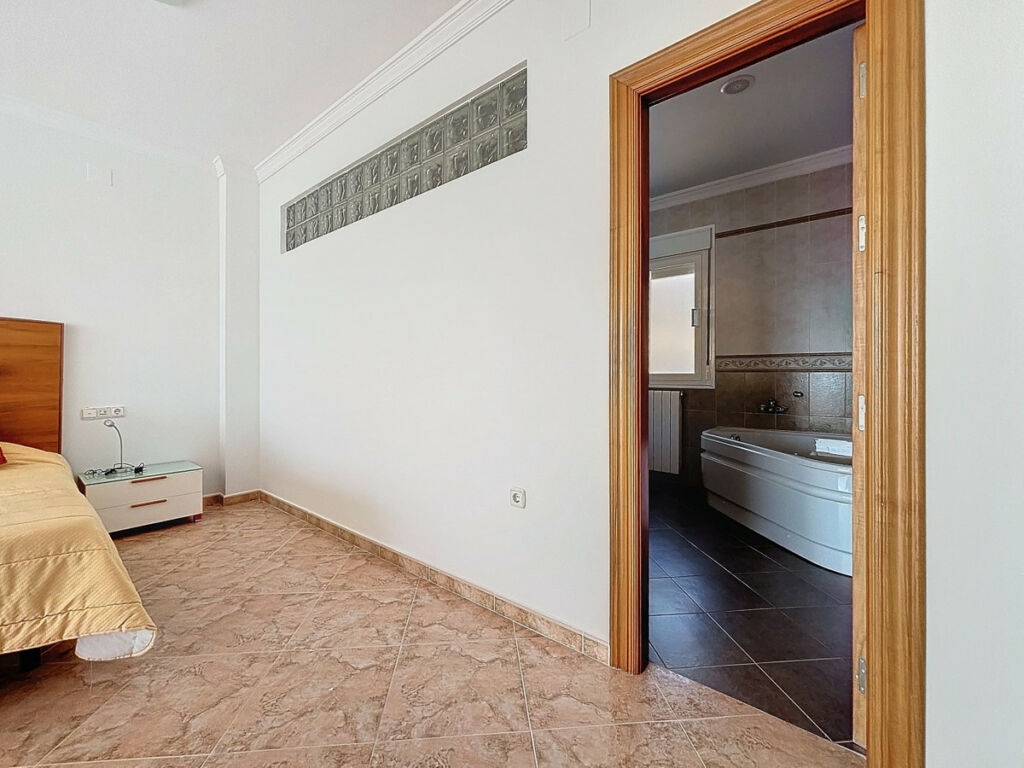Detached Villa Periana Málaga - image 39