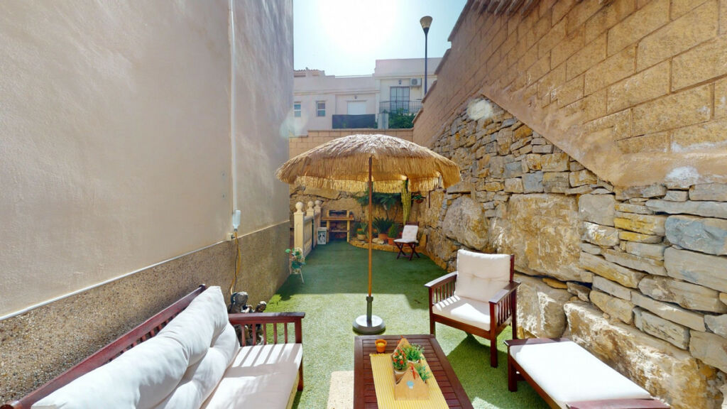 Semi-Detached House Almayate Málaga - image 39