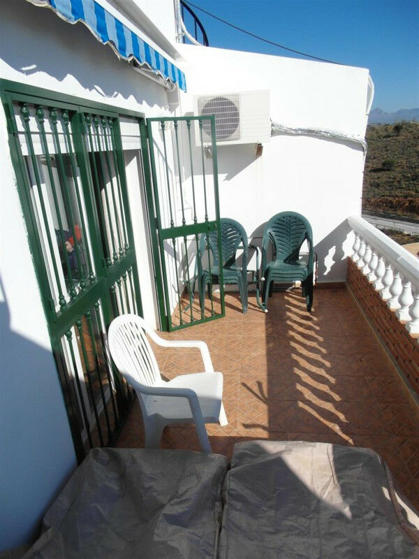 Townhouse Benajarafe Málaga - image 39