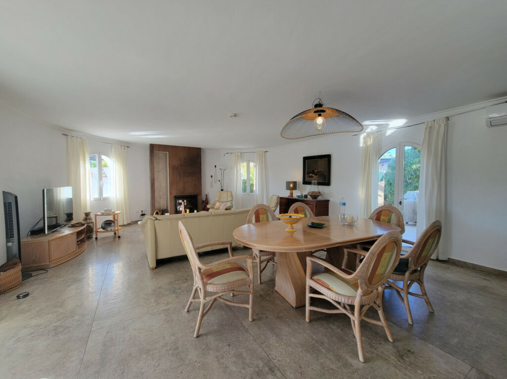 Detached Villa Calpe Alicante - image 39