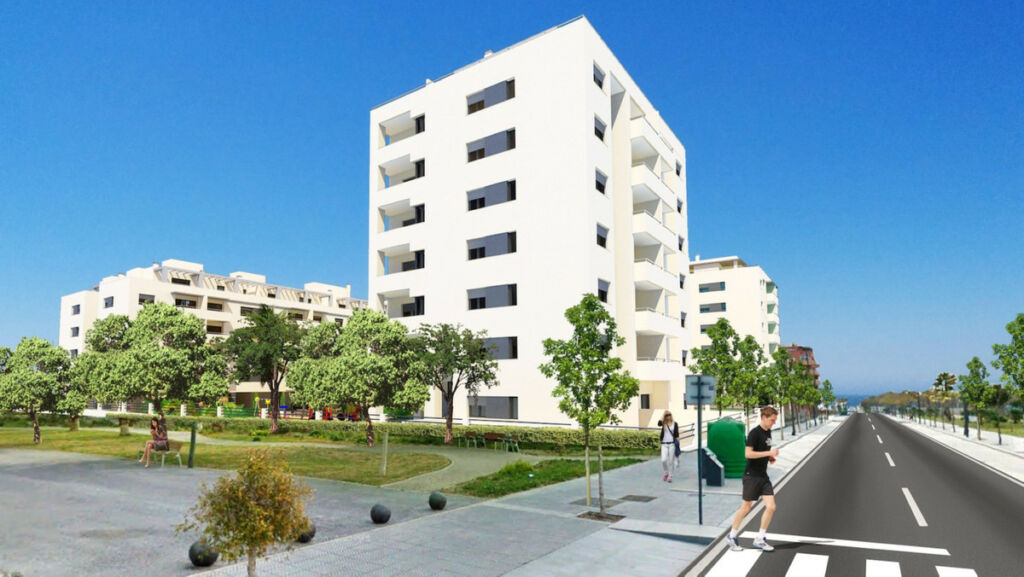 Middle Floor Apartment Torre del Mar Málaga - image 4