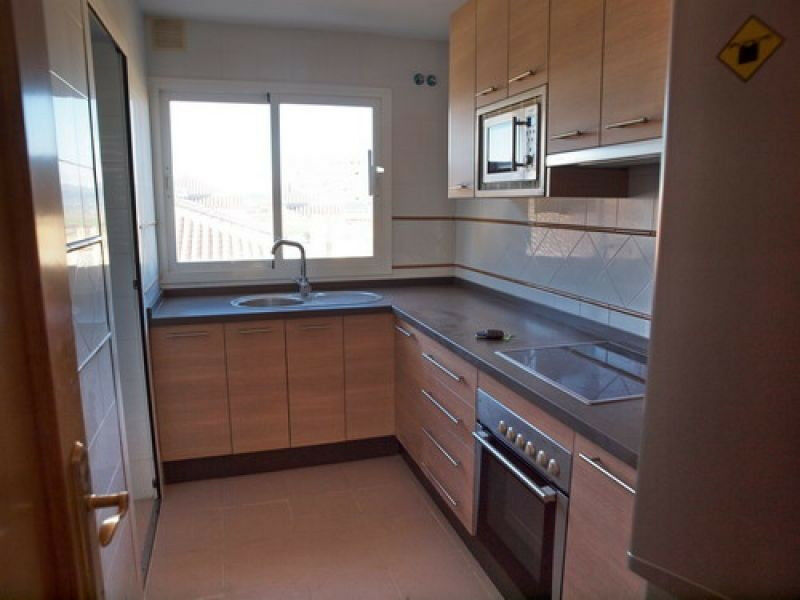Middle Floor Apartment Caleta de Vélez Málaga - image 4