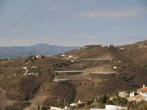 Residential Plot Sayalonga Málaga - image 4