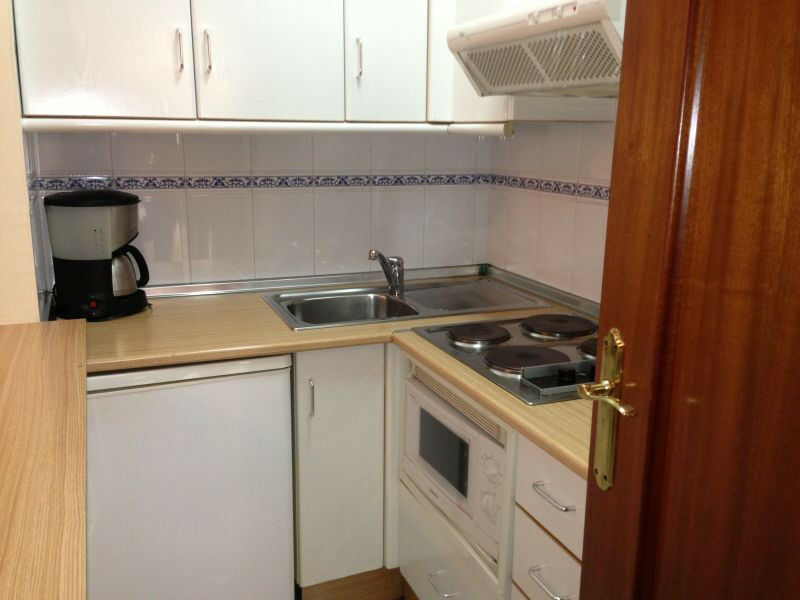 Middle Floor Apartment Nerja Málaga - image 4