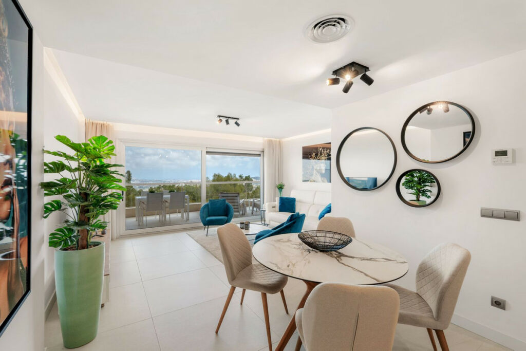 Middle Floor Apartment La Cala Golf Málaga - image 5