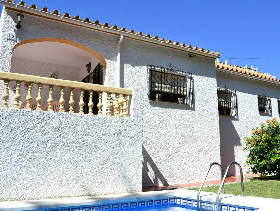 Detached Villa Nerja Málaga - image 4