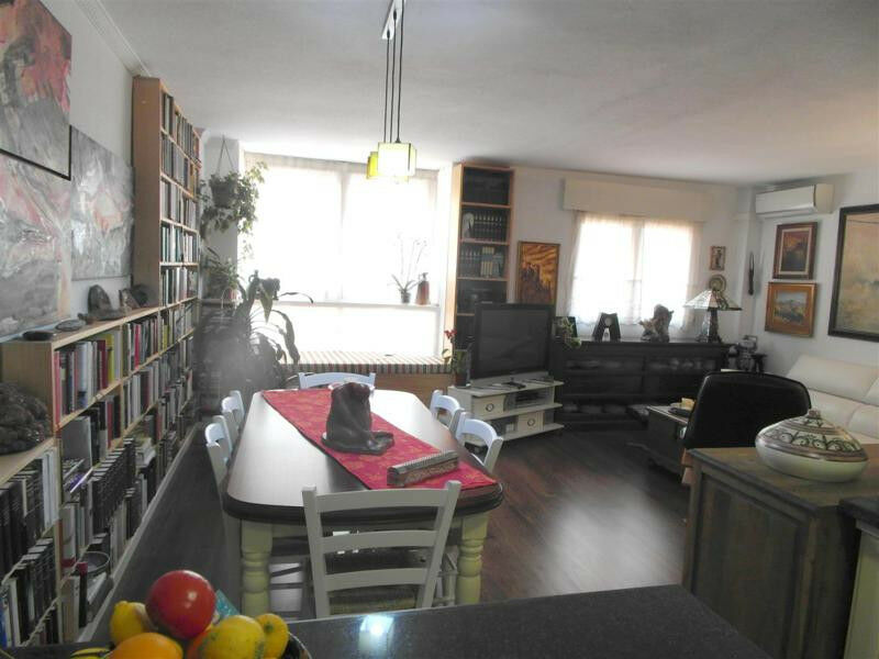 Middle Floor Apartment Mezquitilla Málaga - image 4
