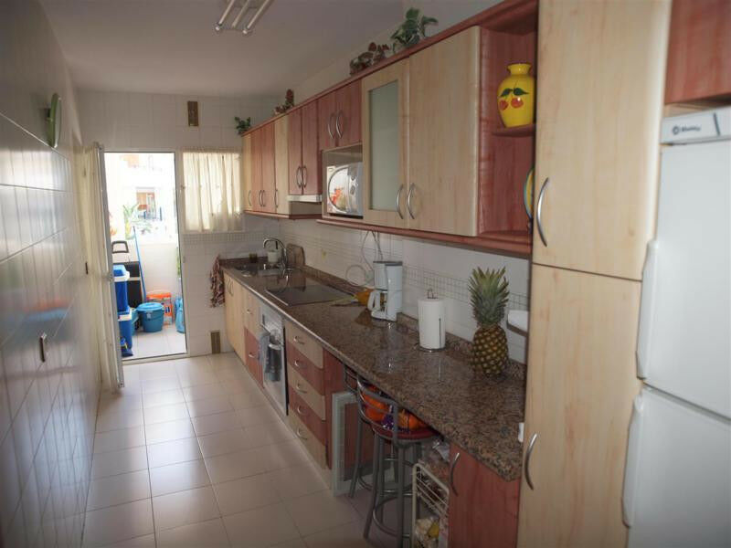 Middle Floor Apartment Torre del Mar Málaga - image 4
