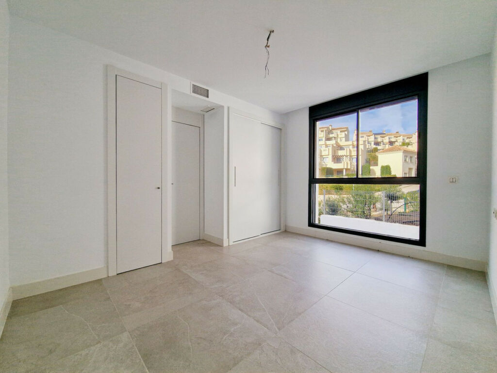 Penthouse Duplex Cabopino Málaga - image 10