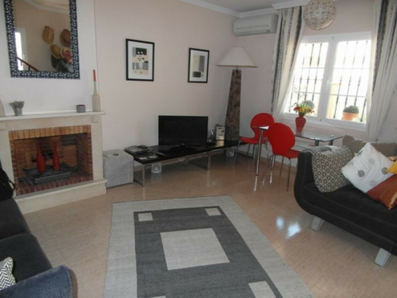 Townhouse Almayate Málaga - image 4