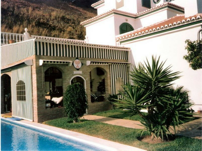Detached Villa Torrox Costa Málaga - image 4