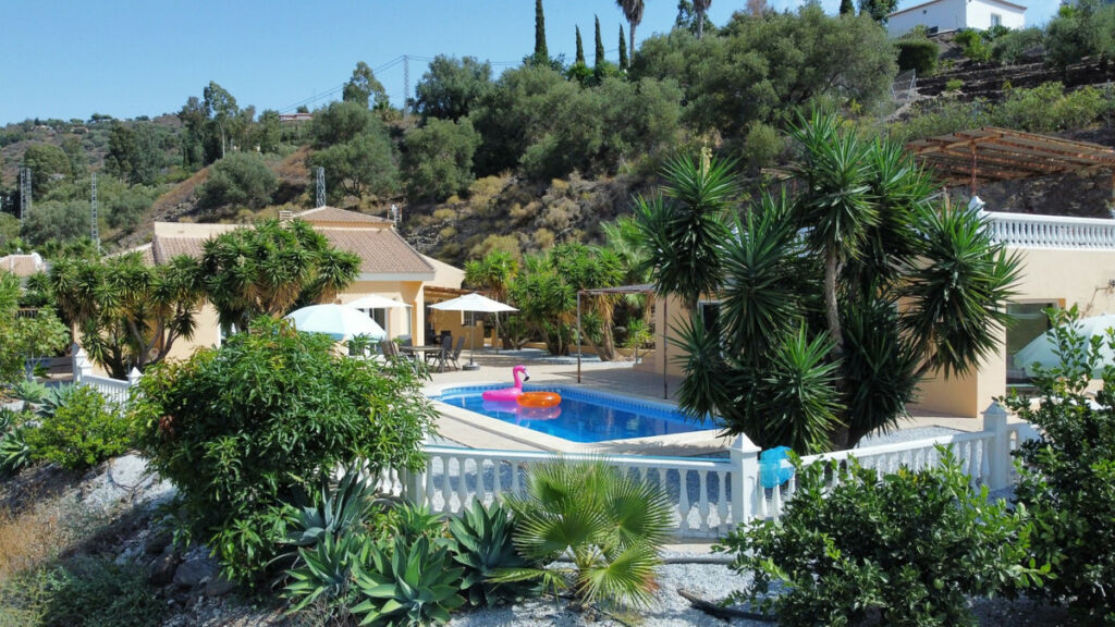 Detached Villa Algarrobo Málaga - image 4