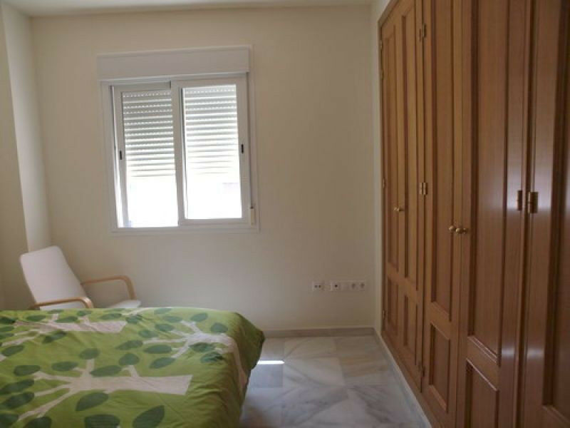 Middle Floor Apartment Benajarafe Málaga - image 4