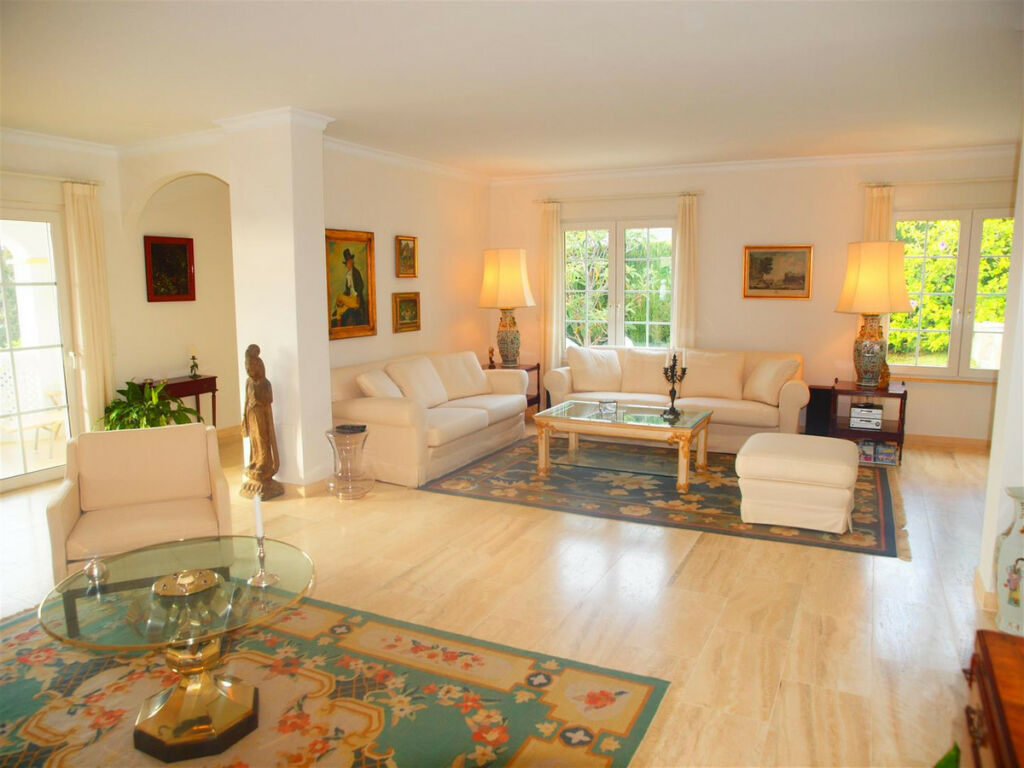 Detached Villa Caleta de Vélez Málaga - image 4