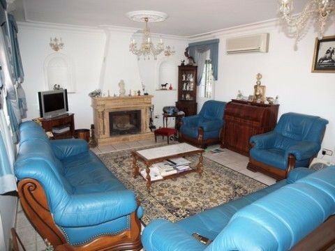 Detached Villa Periana Málaga - image 4