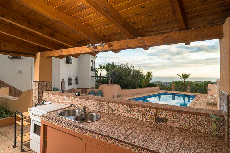 Detached Villa Cajiz Málaga - image 4