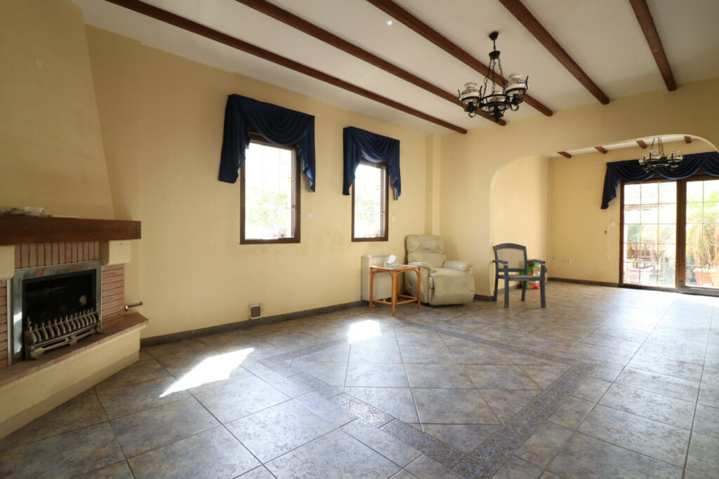 Detached Villa Formentera del Segura Alicante - image 4