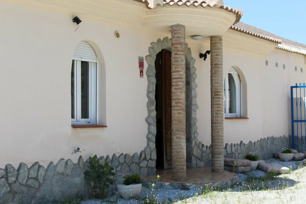 Detached Villa Arenas Málaga - image 4