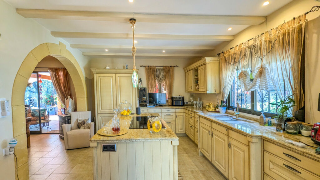 Detached Villa Orba Alicante - image 4