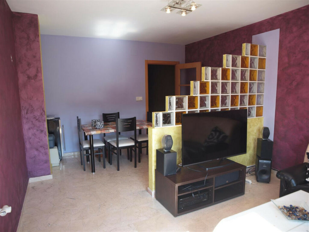 Middle Floor Apartment Torre del Mar Málaga - image 4