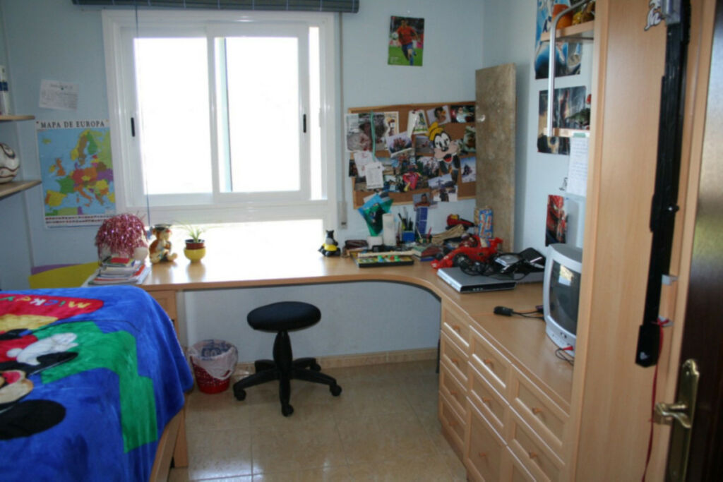 Middle Floor Apartment Torrox Málaga - image 4