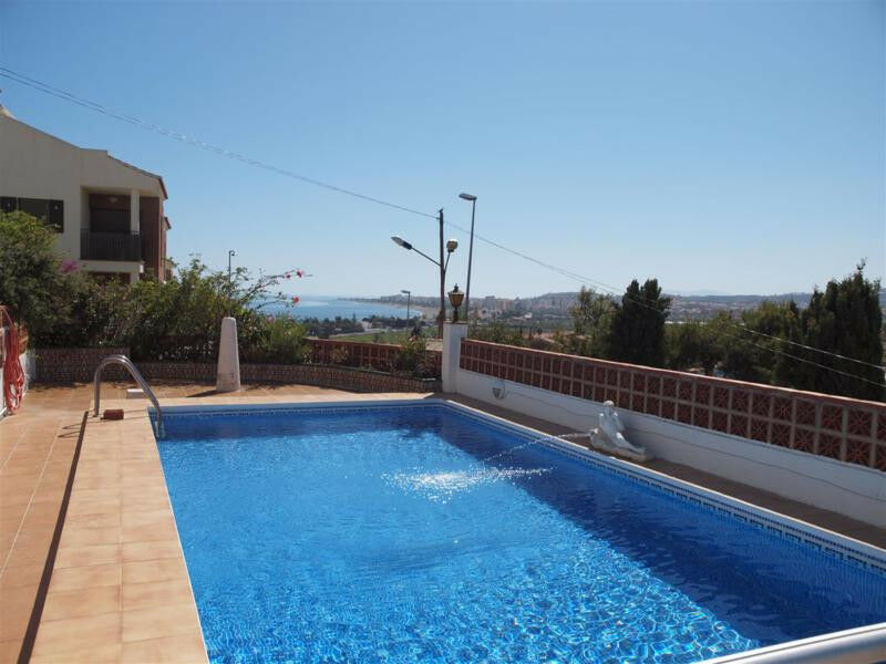 Detached Villa Caleta de Vélez Málaga - image 4