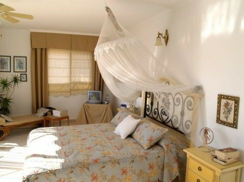 Detached Villa Iznate Málaga - image 4
