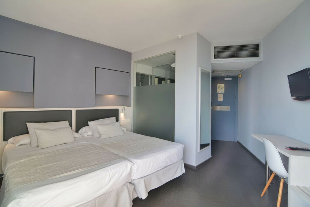 Middle Floor Studio Fuengirola Málaga - image 4