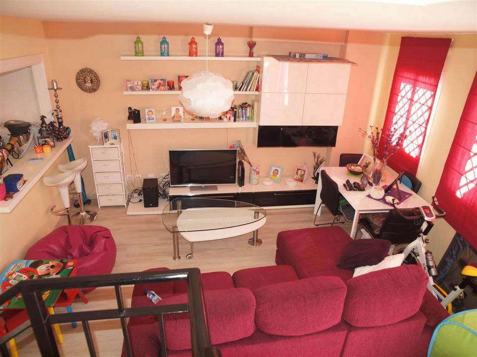 Semi-Detached House Benajarafe Málaga - image 4