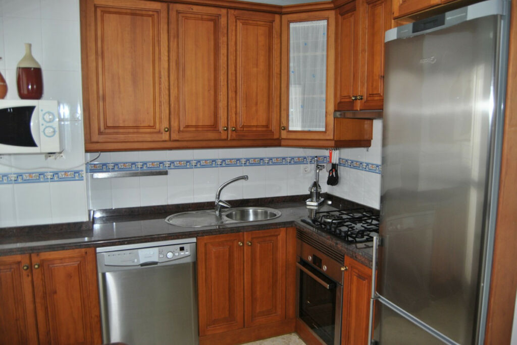 Middle Floor Apartment Torre del Mar Málaga - image 4