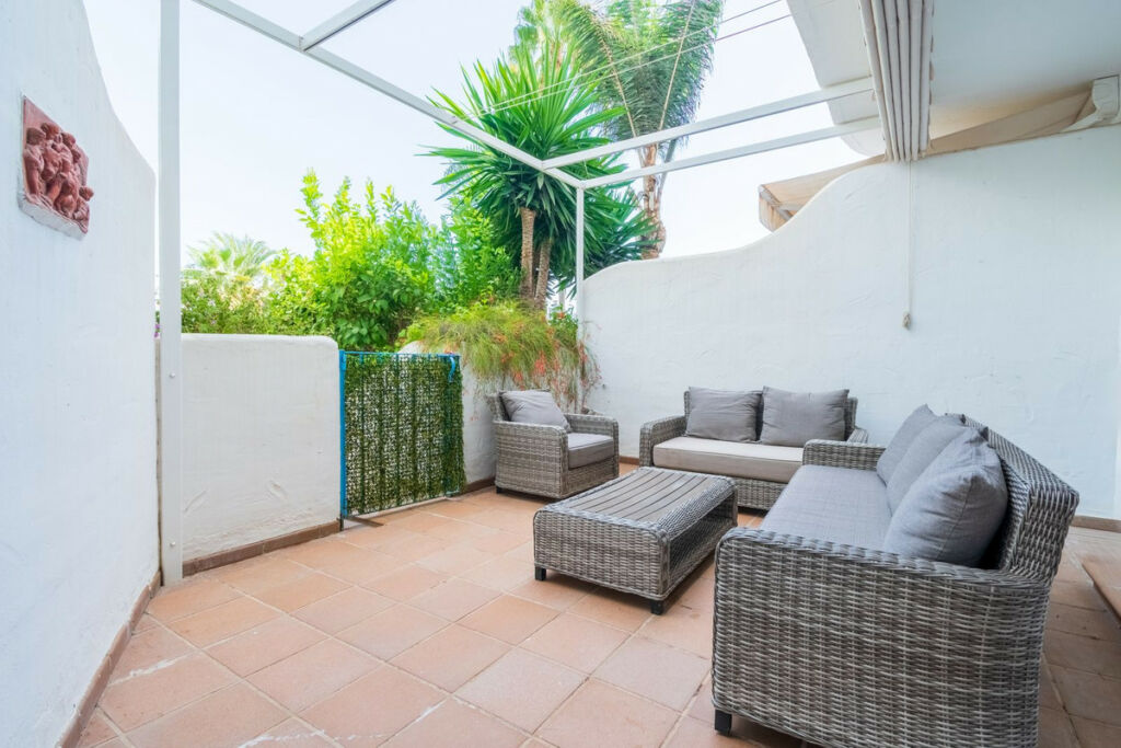 Ground Floor Apartment The Golden Mile Málaga - image 4
