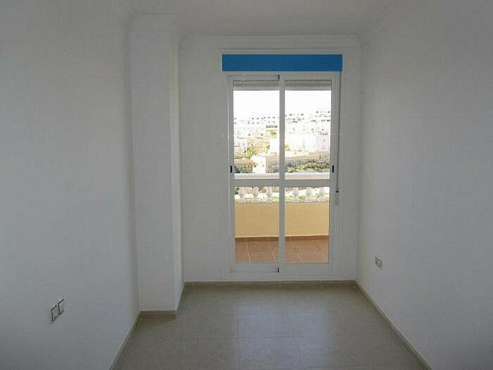Townhouse Valle-Niza Málaga - image 4