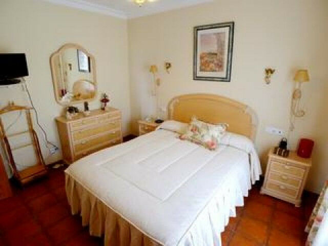 Townhouse Nerja Málaga - image 4