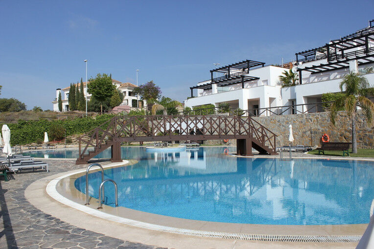Middle Floor Apartment Santa Clara Málaga - image 4