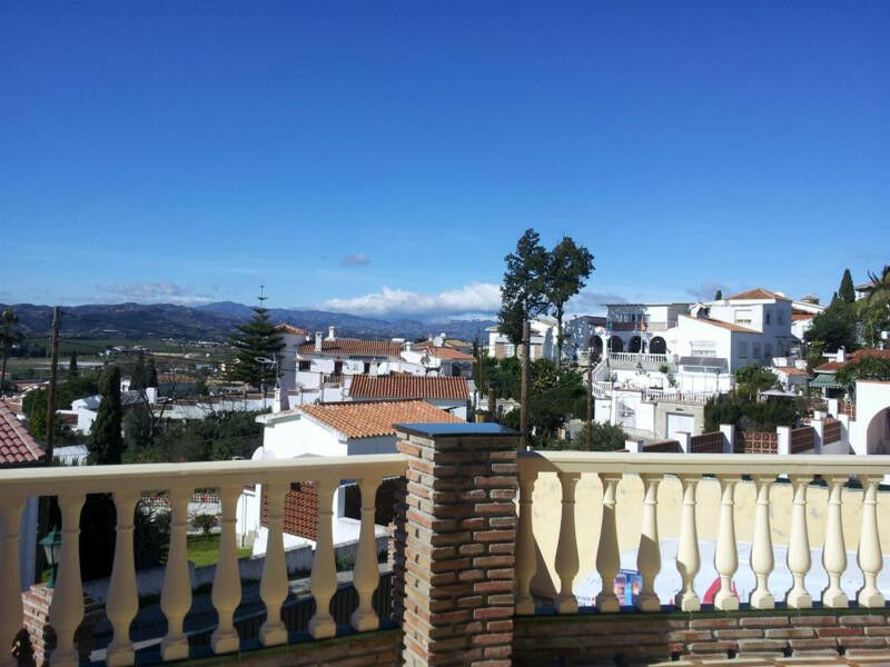 Detached Villa Caleta de Vélez Málaga - image 4
