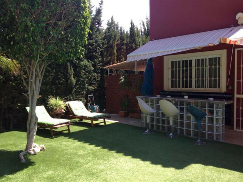 Detached Villa Rincón de la Victoria Málaga - image 4