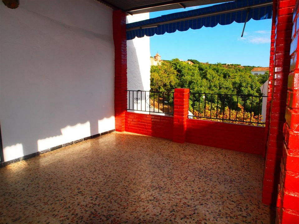 Semi-Detached House Benamargosa Málaga - image 4