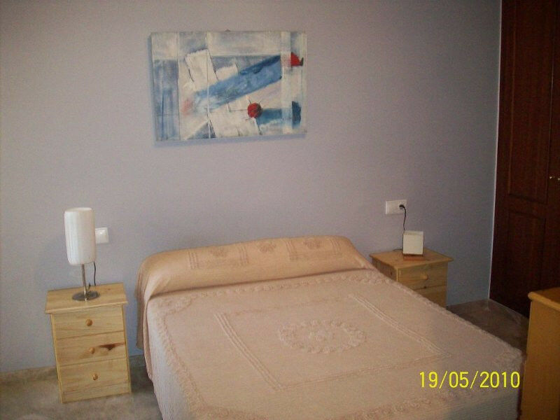 Middle Floor Apartment Estepona Málaga - image 4